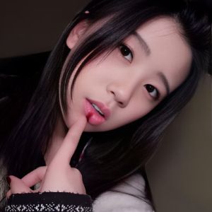 霏霏萌哒