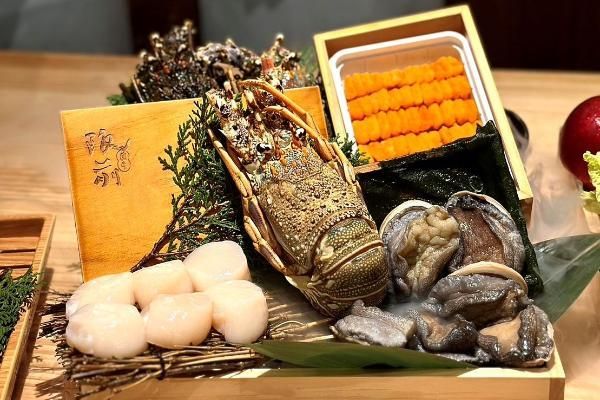 完整菜单公开!王品「坂前和牛铁板烧」新开幕:套餐含A5和牛、龙虾、鲍鱼!