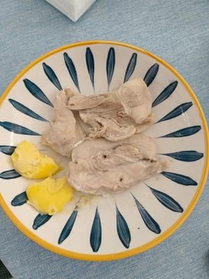 超简单的猫咪营养加餐-鸡胸肉做法的做法 步骤3
