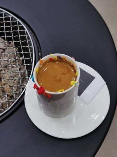 饮一口五彩斑斓的春天
