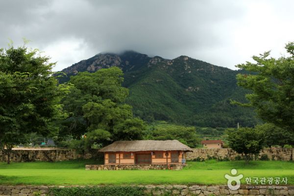 本地人去哪里旅游好吃一点