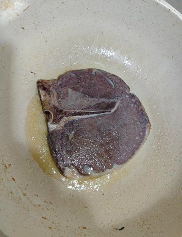 家里黄油没有了，食用油代替了黄油，毁了一块t