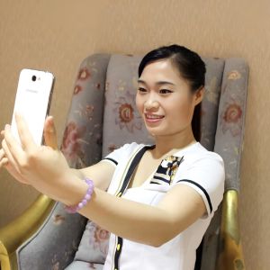 周甜甜