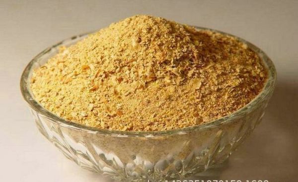 鸭饲料加盐的比例是多少 1百斤饲料放多少预混料