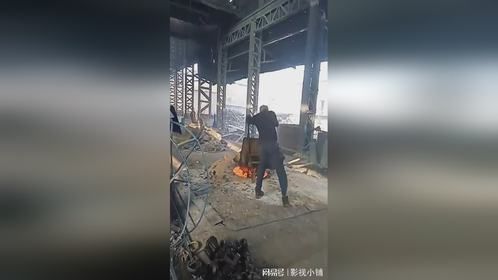 工人违规操作，厂房瞬间着火！