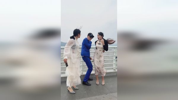 我这个妹妹，什么时候嫁出去，一天天的太调皮了