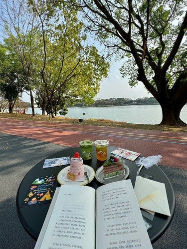 没去苏州！在东莞！湖边喝咖啡真的好chill