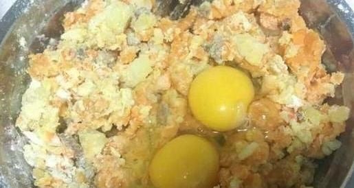 泰迪可以吃什么蔬菜，可以跟狗粮搭配的，宠物蔬菜拌狗粮