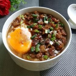 鸡蛋肉丁贝壳粉的做法[图]