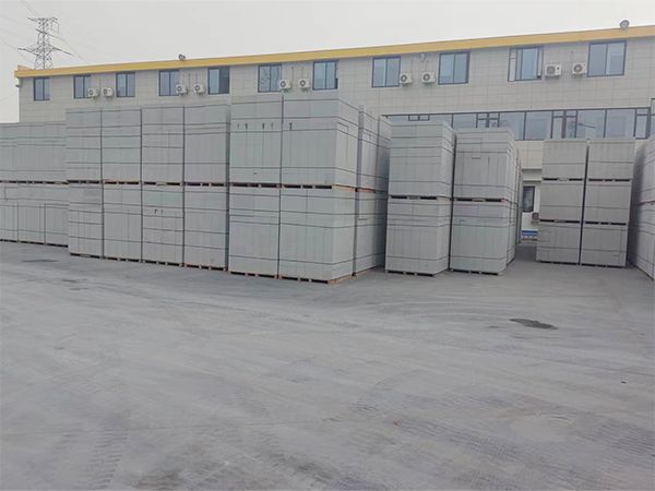 绵阳加气砖原材料需要降低整个混凝土的收缩机能？