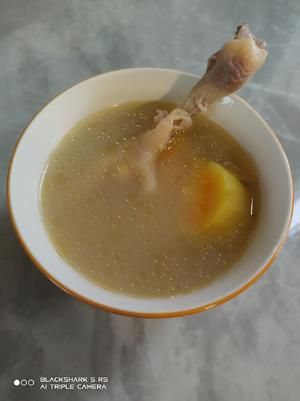 广式夏日汤谱木瓜鸡爪汤-狗哥般的做法 步骤4