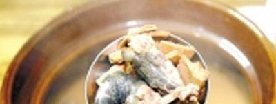 能不能在乌龟缸里养大蒜，宠物龟可以吃大蒜吗