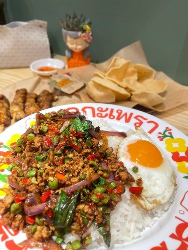 泰式打抛饭～不用飞泰兰德也能吃到啦