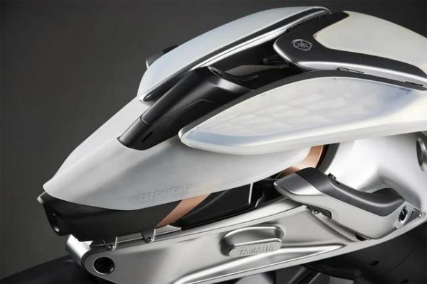 摩托宠物？雅马哈Motoroid 2上线！-有驾