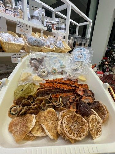 南昌果然还是泰超前了！！宠物零食自选店！！！！ 
