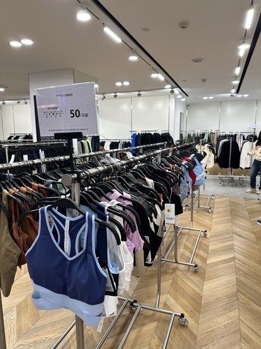 全厦门人都在抢1.2折lulu？