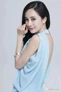 “揭秘:嘉行传媒老板杨幂,宠物控?#宠物圈#”