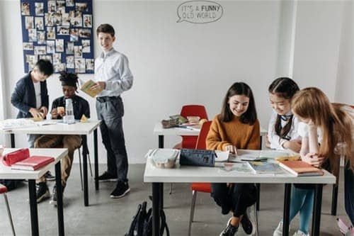 2022最全免费公司名字查询大全（免费公司取名字大全免费查询）480个