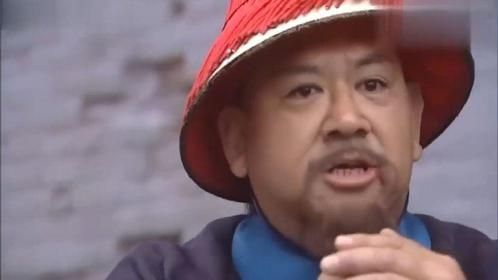 影视：御前侍卫有多牛？看完这段你就知道了，竟敢掌掴二品官员！