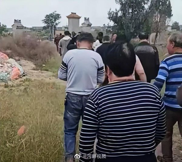 10岁遇害男孩：生母带走全部财产，还给孩子生父贷了十几万外债