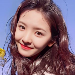 问玉於uE
