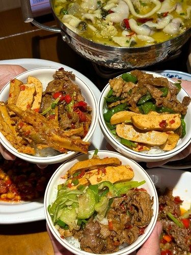 救命！猛火现炒的湘魂，让我连炫三碗饭