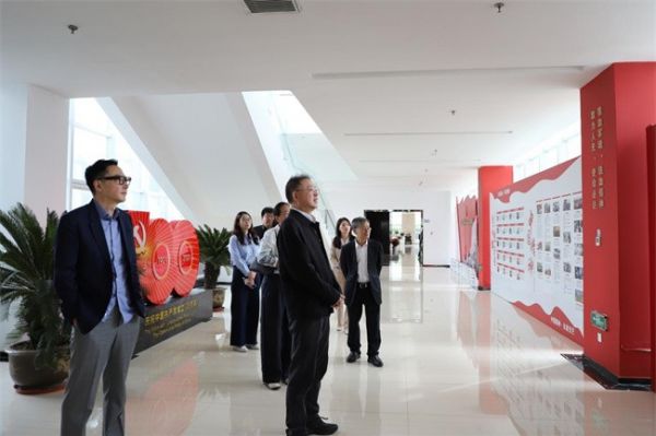 战略协同·生态共建 | 中国兽医协会一行到访瑞派宠物医院开展专题研讨座谈会