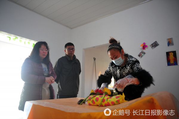 点击查看高清原图