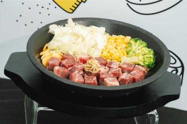 宏匯广场新开幕Pepper Lunch胡椒厨房。（宏匯广场提供）