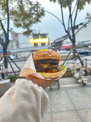 交大西门这家汉堡好好吃