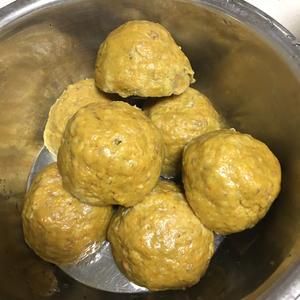 超简单!自制狗狗窝窝头 狗湿粮 狗丸子 狗零食的做法 步骤7
