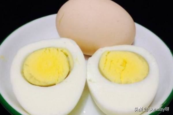 回答狗狗怀孕后吃什么好？