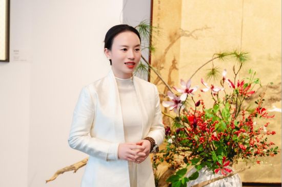 曼殊艺术主理人曼殊