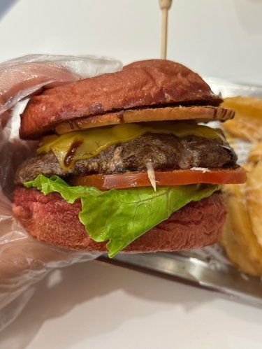 本牛肉堡爱好者的最爱：和牛堡