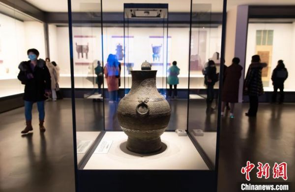 “再现高峰——馆藏宋元时期文物精品特展”于17日在天津博物馆开展。 王在御 摄