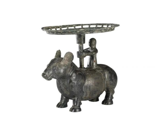 新春走基层丨 “灵蛇雅韵——蛇年生肖文化展”博物馆里过大年相关图片