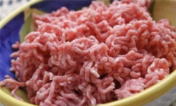 自己在家也能做狗粮，狗狗的美食都怎么做呢？