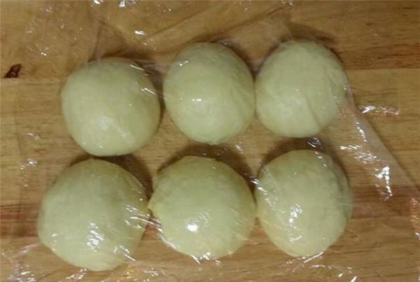 自己在家也能做狗粮，狗狗的美食都怎么做呢？