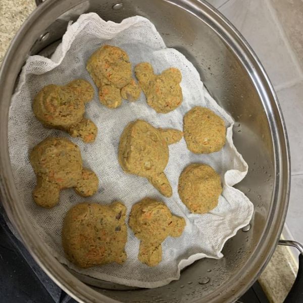 宠物狗泰迪自制手工窝窝头的做法