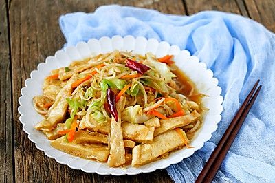 蔬菜炒饼