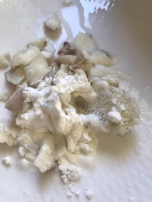 宝宝辅食:鲜甜的番茄蔬菜烩鱼肉的做法 步骤3