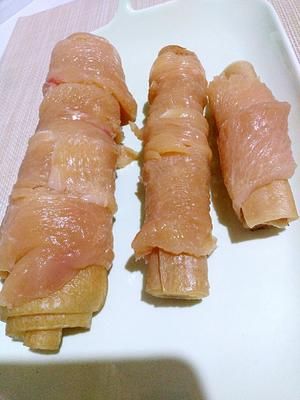 狗零食磨牙棒鸡肉猪皮卷的做法 步骤4