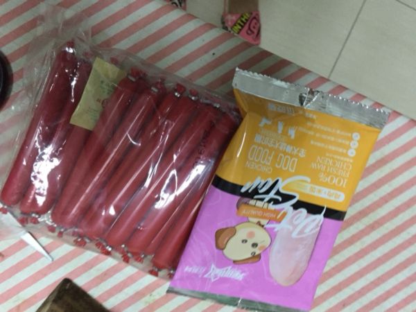 狗狗运动消耗大，吃点火腿肠助恢复7