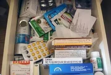 我家宠物喝了老鼠药,多久后可以给它喝酒?