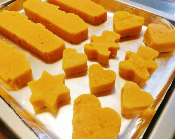 自制宠物能量饼干营养丰富放心食用的做法