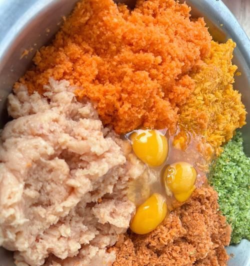 生鸡蛋与狗粮的完美搭配（营养丰富的宠物食谱）