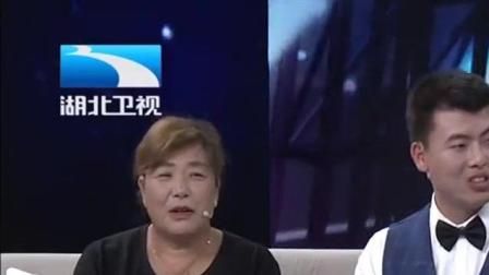 朴实小伙爱上轮椅女孩, 并送上200字情书, 他们的爱情感动众人!