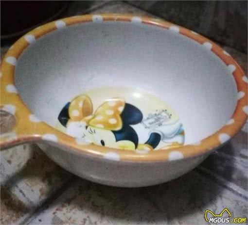 刚抱回家的狗狗如何养？给新饲养主的一些养狗建议