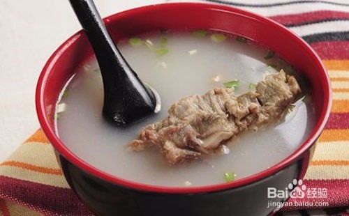 “狗狗营养骨头汤,健康必备食谱”