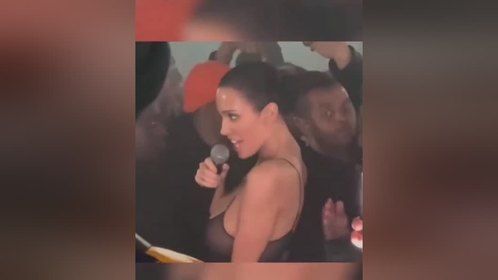 侃爷老婆比安卡